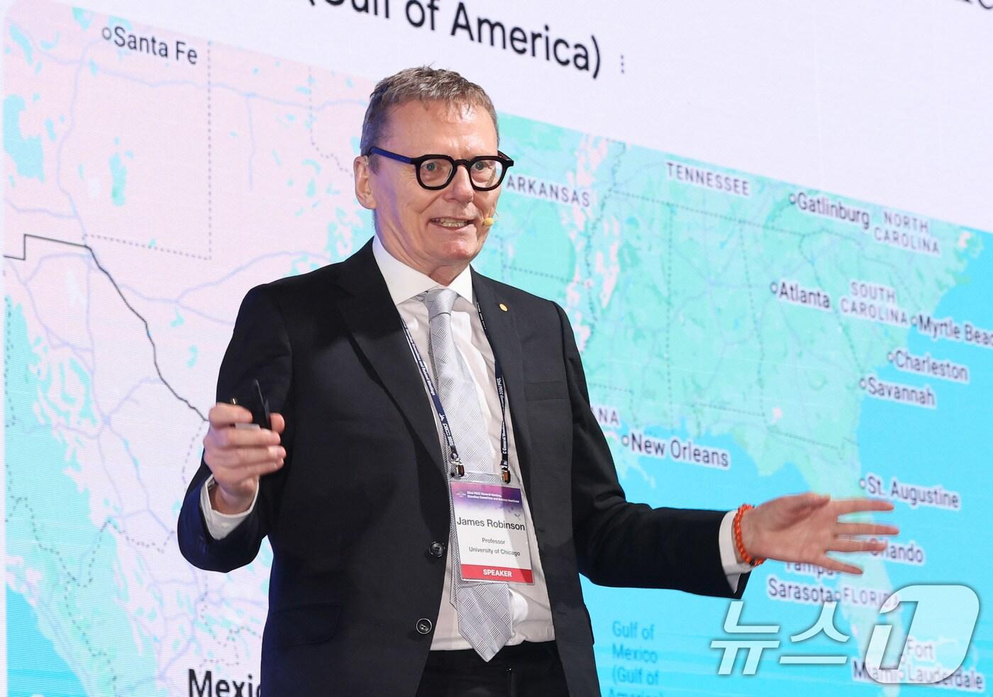노벨경제학상 수상자인 제임스 로빈슨 시카고대 교수 /뉴스1 ⓒ News1 박지혜 기자
