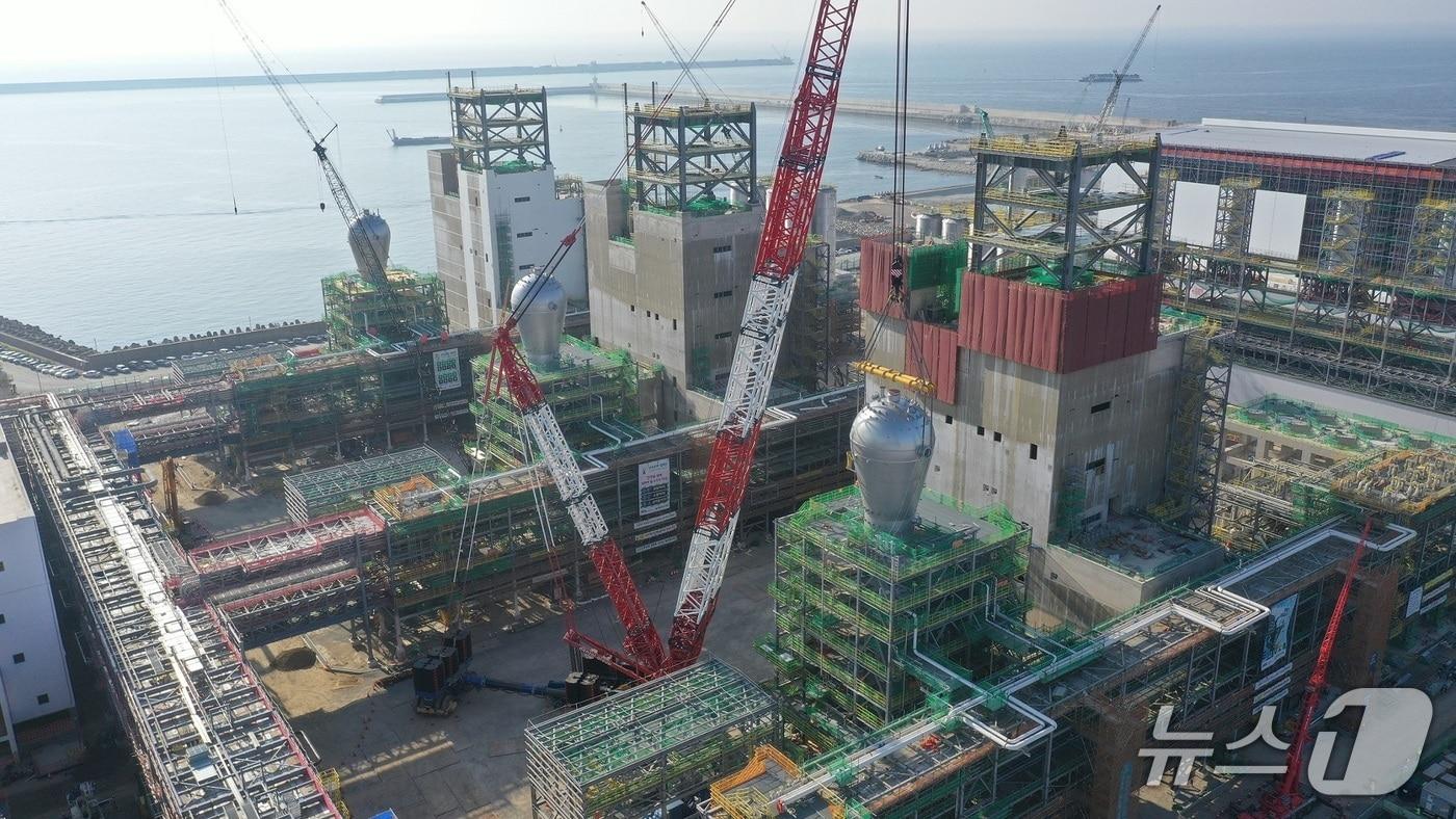 리액터 설치가 완료된 모습 &#40;현대엔지니어링 제공&#41; 