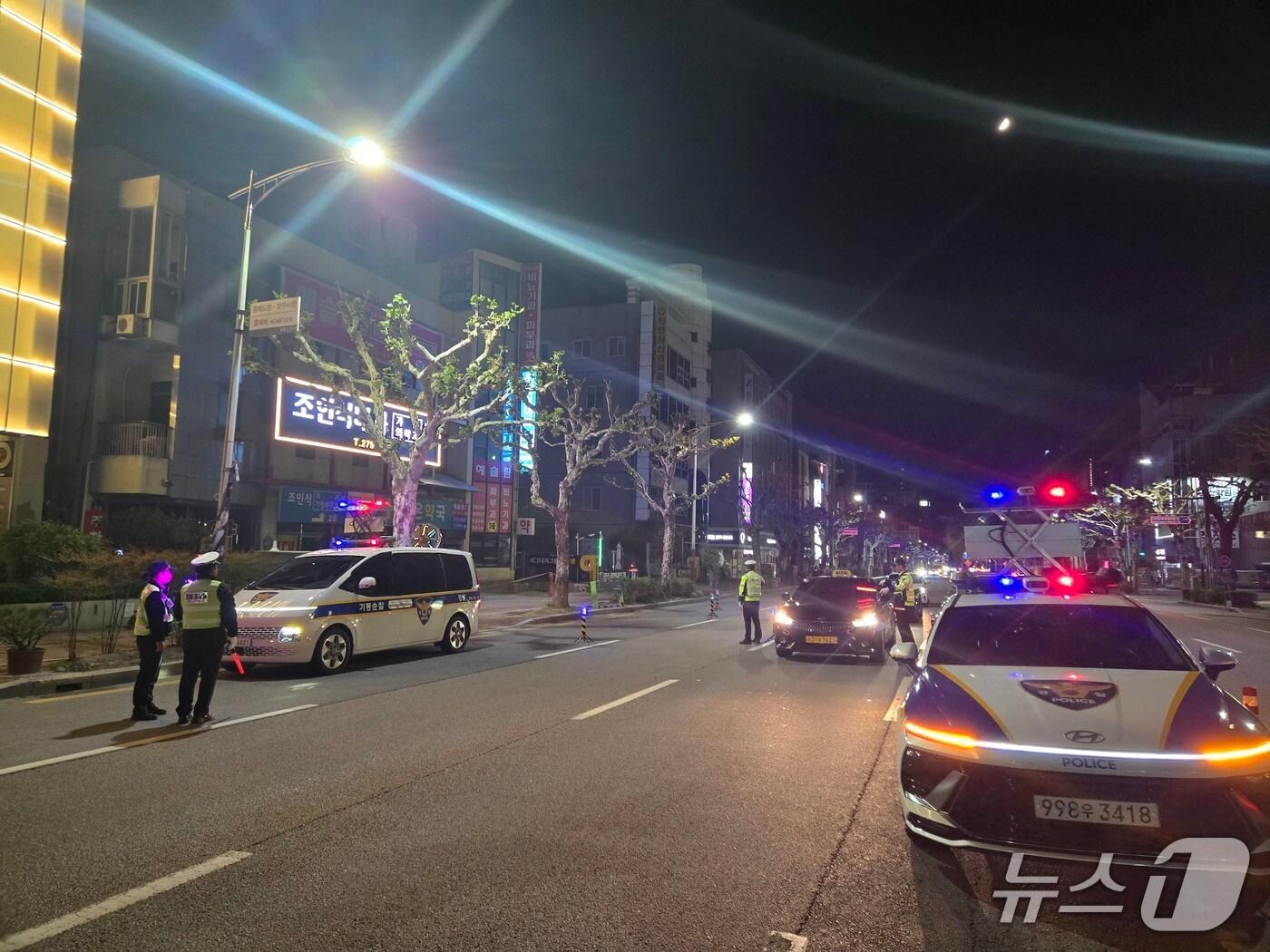 본문 이미지 - 단속 자료사진&#40;충북경찰청 제공. 재판매 및 DB금지&#41;./뉴스1