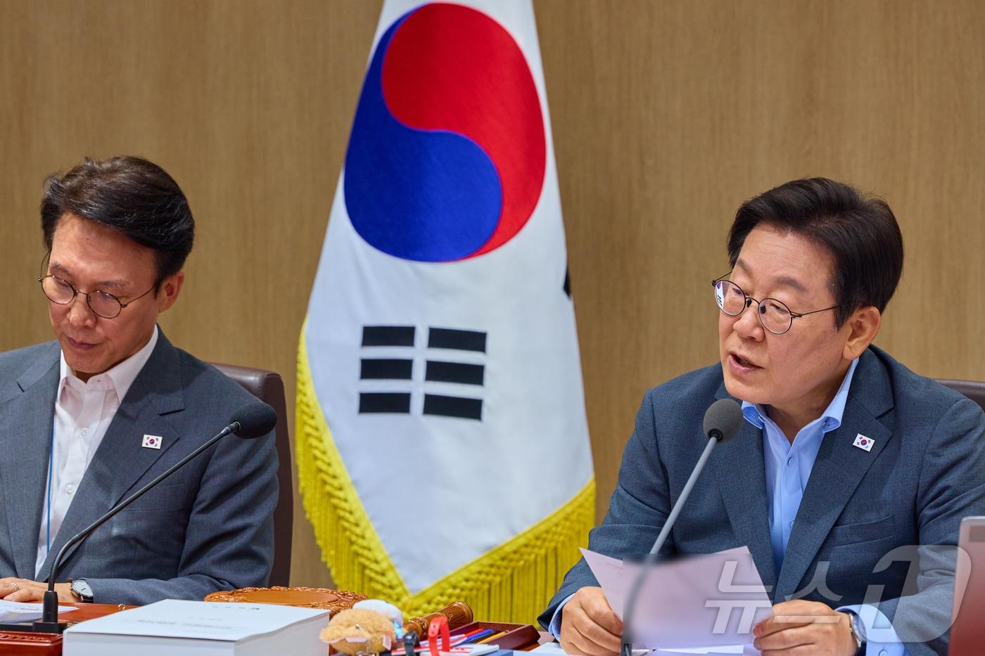 이재명 대통령이 12일 서울 용산 대통령실 청사에서 열린 국무회의에서 발언을 하고 있다. (대통령실 제공. 재판매 및 DB금지) 2025.8.12/뉴스1 ⓒ News1 이재명 기자