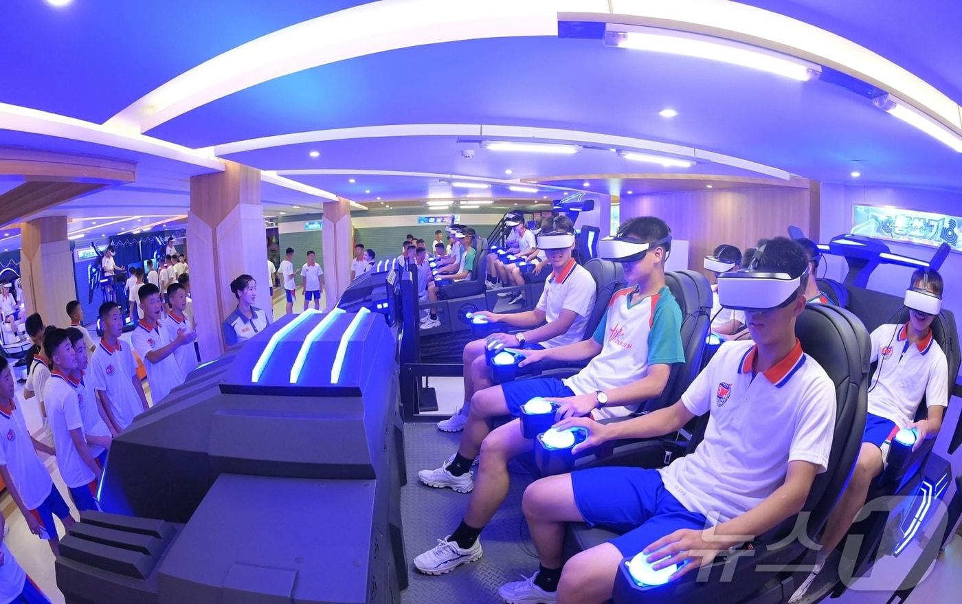 &#40;평양 노동신문=뉴스1&#41; = 북한 노동당 기관지 노동신문은 13일 &#34;만경대혁명학원과 칠골혁명학원 원아들이 지난 9일 원산갈마해안관광지구를 방문해 즐거운 나날을 보냈다＂고 보도했다. [국내에서만 사용가능. 재배포 금지. DB 금지. For Use Only in the Republic of Korea. Redistribution Prohibited] rodongphoto@news1.kr