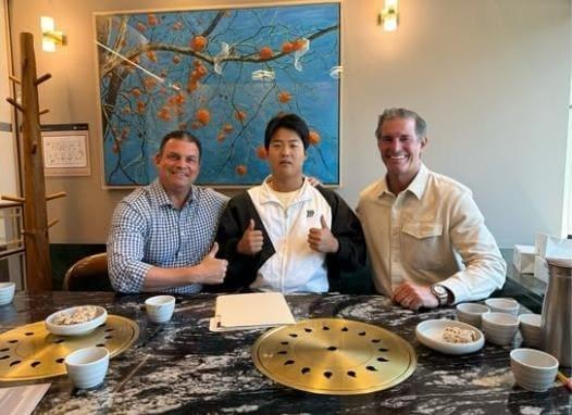 본문 이미지 - 강백호가 파라곤 스포츠 인터내셔널과 계약했다. &#40;파라곤 스포츠 인터내셔널 SNS 캡처&#41;