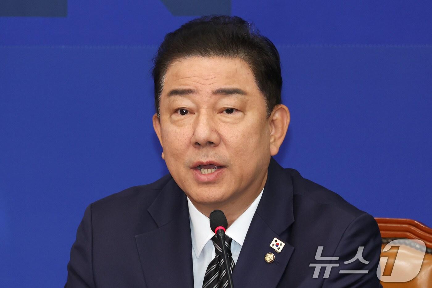김병기 더불어민주당 원내대표가 13일 오전 서울 여의도 국회에서 열린 최고위원회의에서 발언하고 있다. 2025.8.13/뉴스1 ⓒ News1 이광호 기자