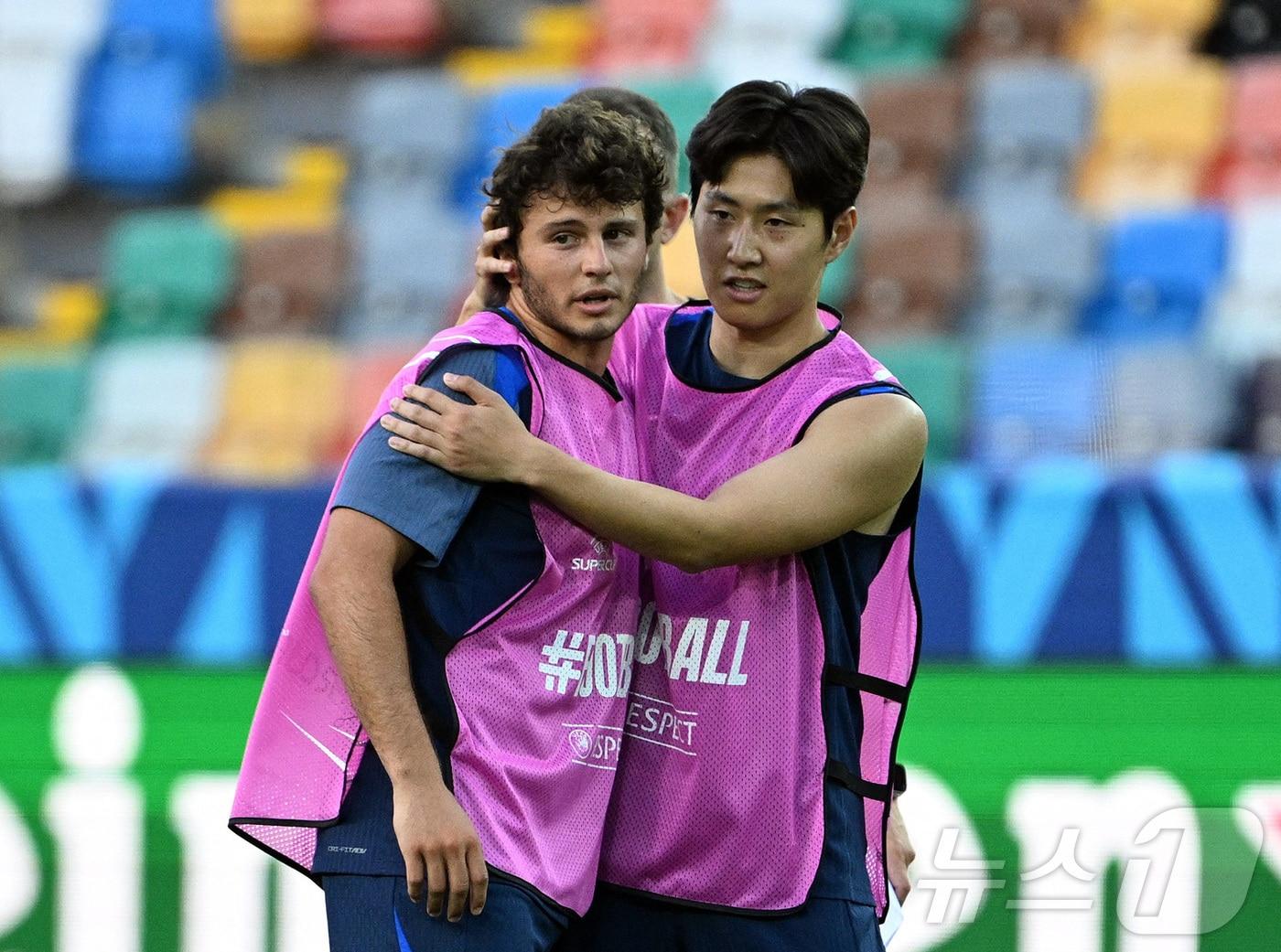 본문 이미지 - UEFA 슈퍼컵을 준비하는 이강인. ⓒ 로이터=뉴스1