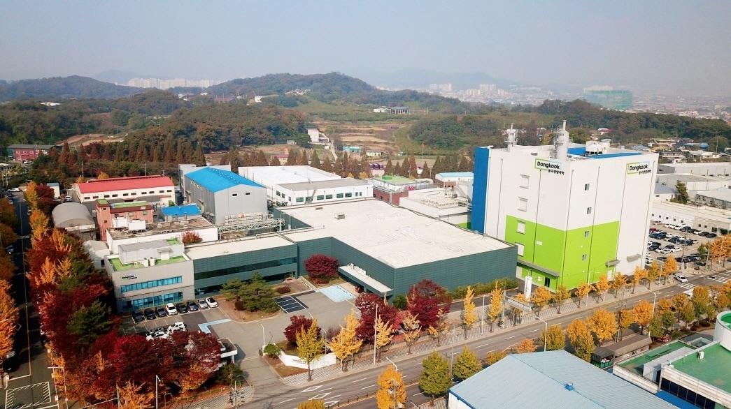 본문 이미지 - 동국생명과학 안성공장 전경.&#40;동국생명과학 제공&#41;/뉴스1