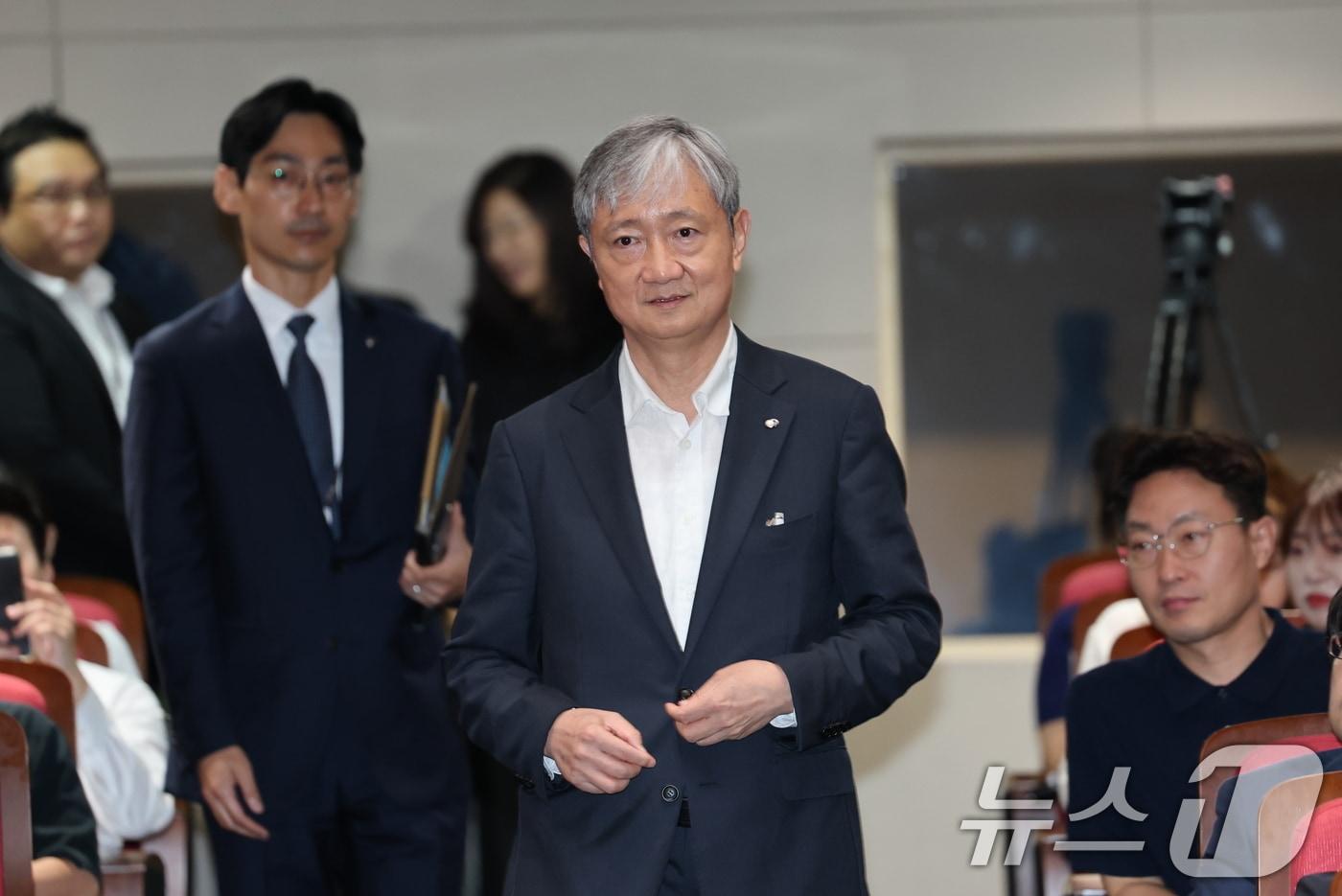 이찬진 신임 금융감독원장이 14일 오후 서울 여의도 금융감독원에서 열린 취임식에 참석하고 있다. 2025.8.14/뉴스1 ⓒ News1 이승배 기자