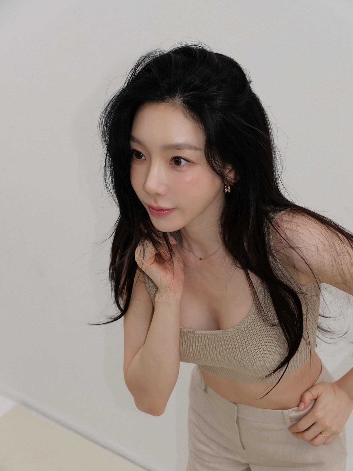 본문 이미지 - 태연 SNS