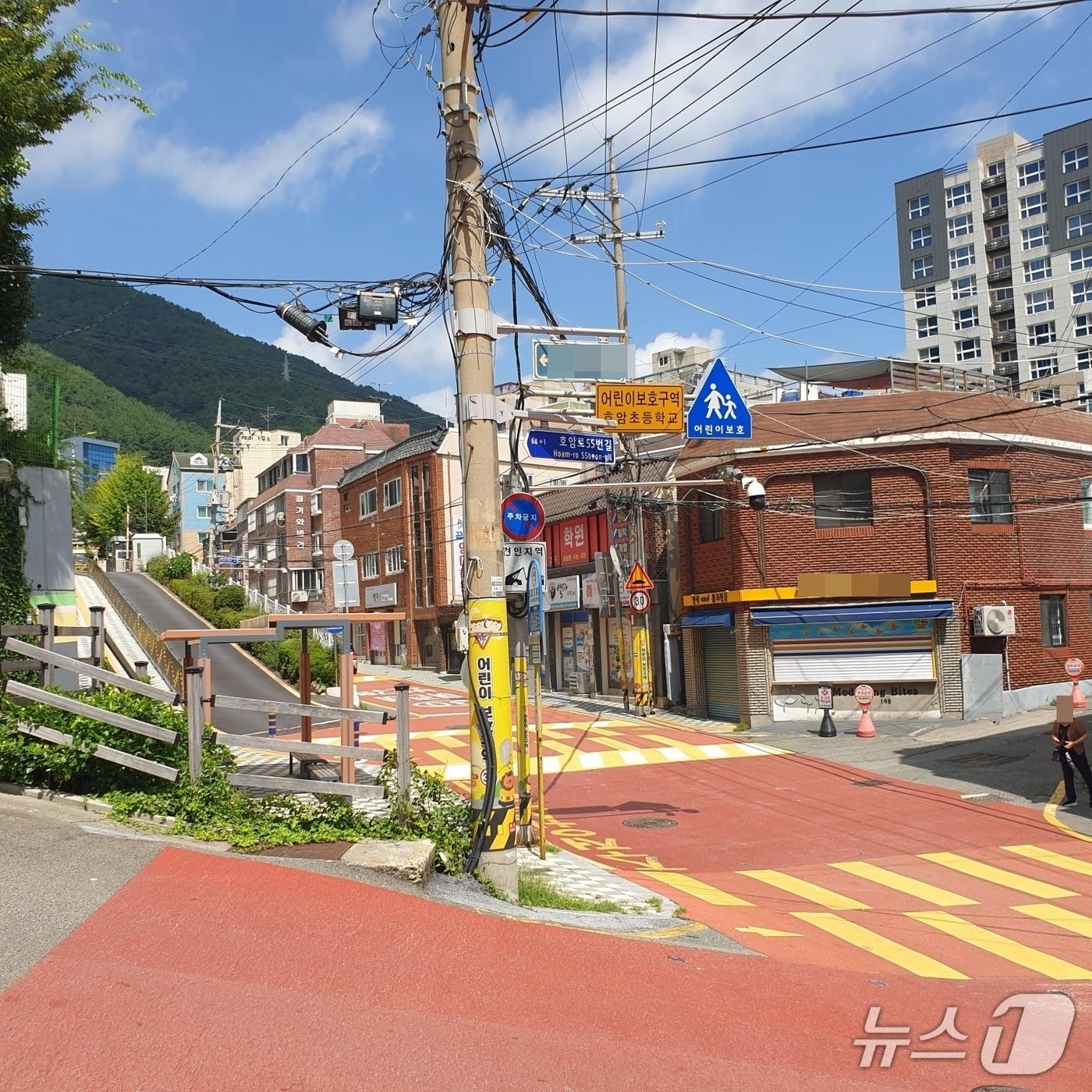 본문 이미지 - 15일 광복 80주년을 맞아 옛 수영 포로수용소가 있었던 장소를 찾았다. 사진은 수용소가 있었던 광안동 일대. 2025.8.14/뉴스1 ⓒ News1 김태형 기자