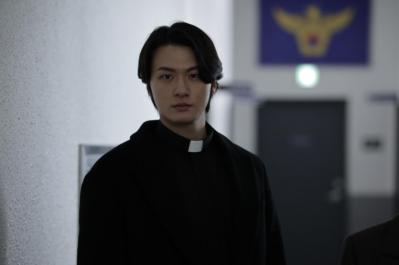 '온리 갓 노우즈 에브리띵' 스틸 컷