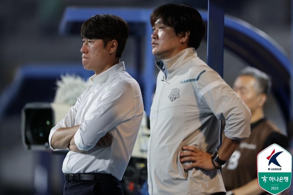 본문 이미지 - 김은중 수원FC 감독. &#40;한국프로축구연맹 제공&#41;