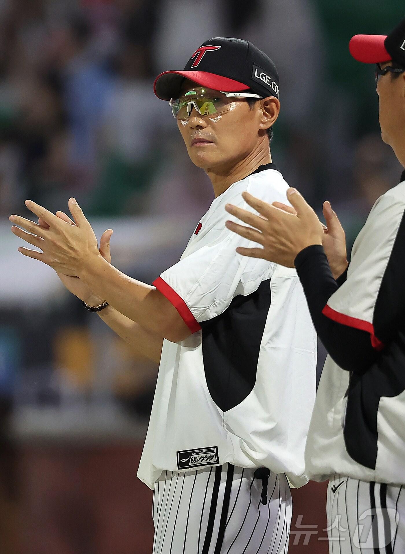 본문 이미지 - 염경엽 LG 트윈스 감독. 2025.8.17/뉴스1 ⓒ News1 김진환 기자