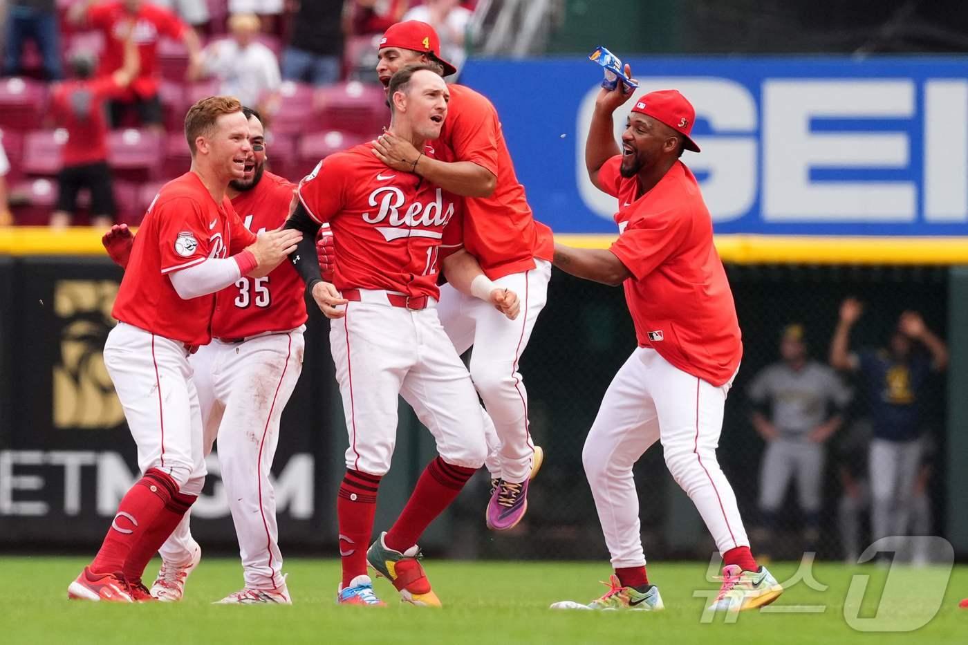 MLB 밀워키의 15연승을 저지한 신시내티. ⓒ AFP=뉴스1