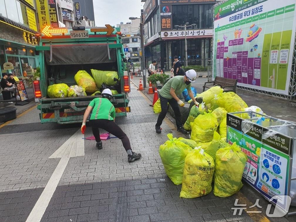 본문 이미지 - 2025 대전0시축제’가 전년도에 이어 쓰레기 없는 깨끗한 축제로 마무리됐다. (대전시 제공. 재판매 및 DB금지)2025.8.18/뉴스1