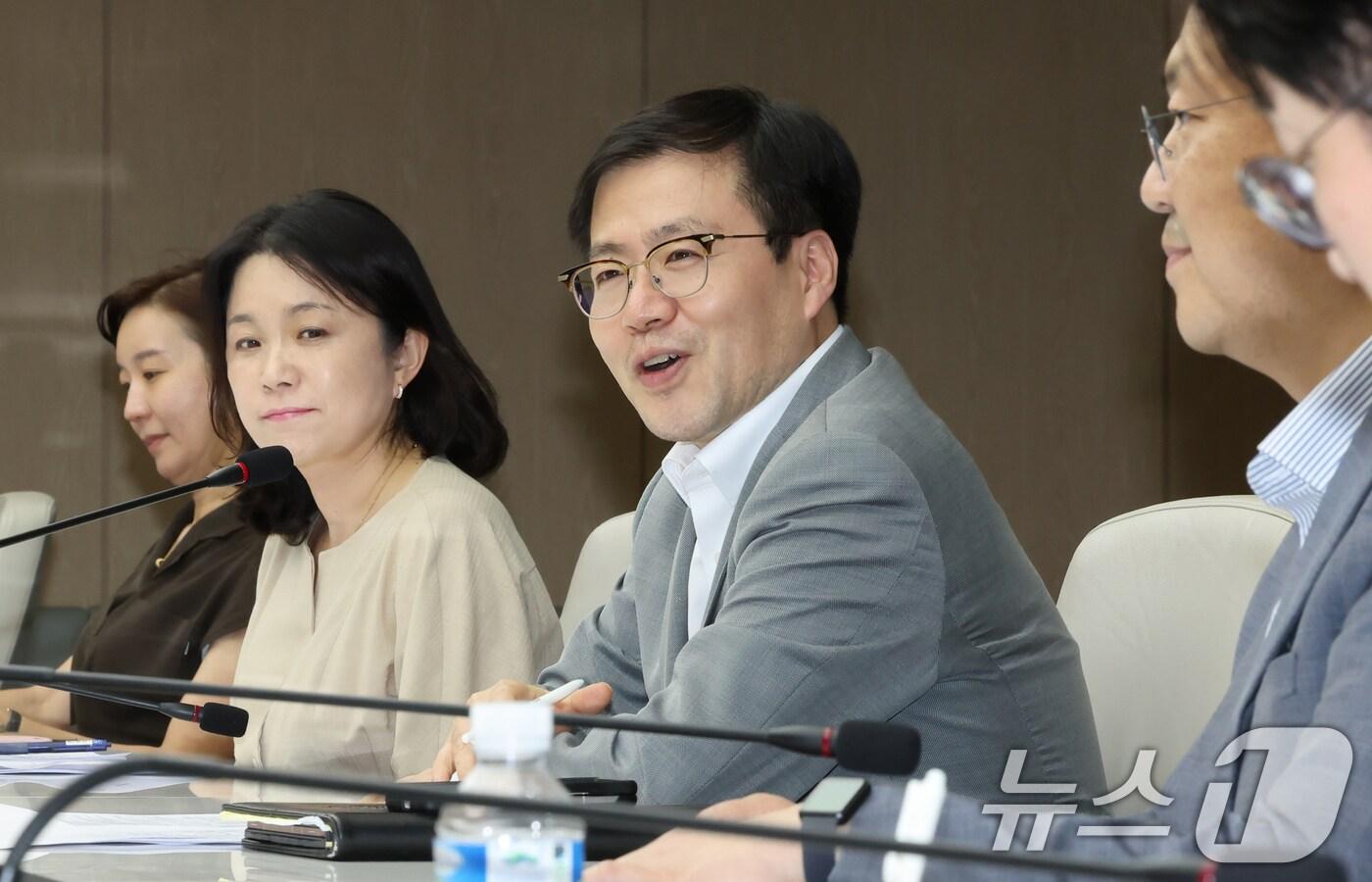 여한구 산업통상자원부 통상교섭본부장이 18일 오후 서울 중구 대한상공회의소 EC룸에서 열린 APEC 경제인 행사 성과창출 전략회의에서 모두발언하고 있다. 2025.8.18/뉴스1 ⓒ News1 장수영 기자
