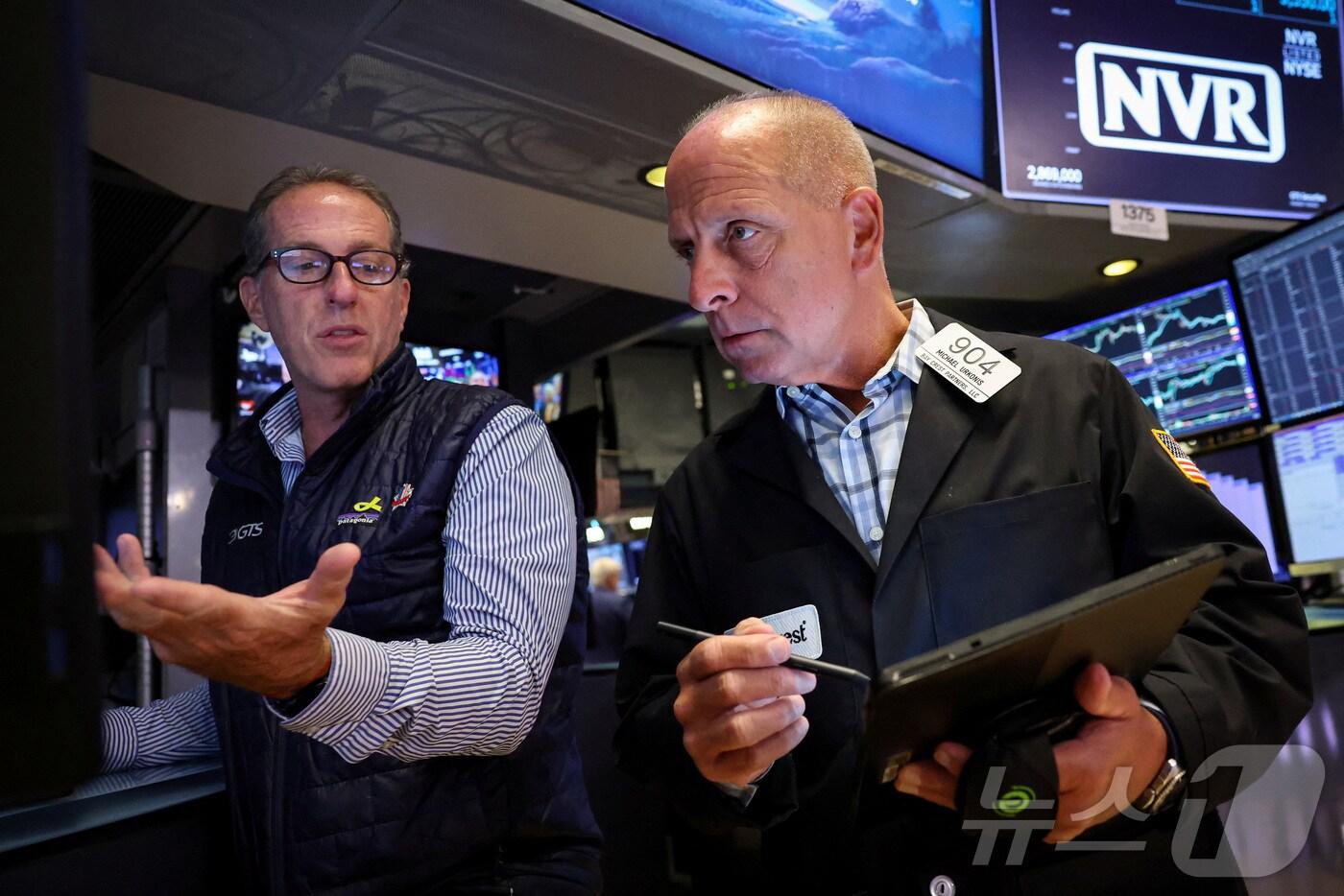 미증시 트레이더들.  ⓒ 로이터=뉴스1