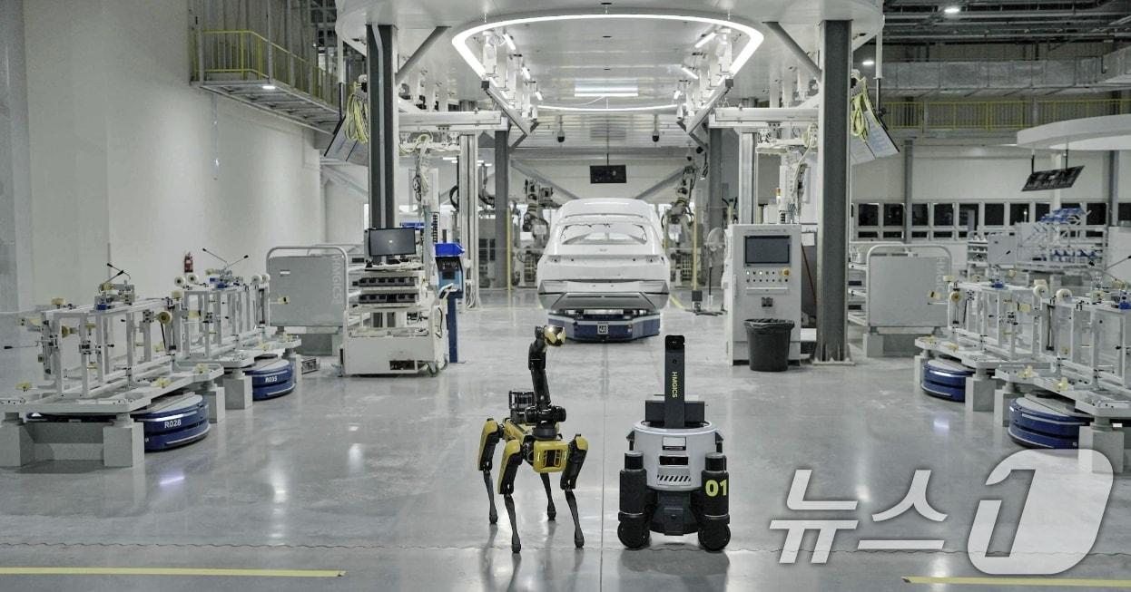 본문 이미지 - (사진은 기사 내용과 무관함) 현대자동차그룹이 싱가포르에 설립한 글로벌 혁신센터(HMGICS) 내부 모습. (현대자동차그룹 제공. 재판매 및 DB 금지) 2025.8.19/뉴스1