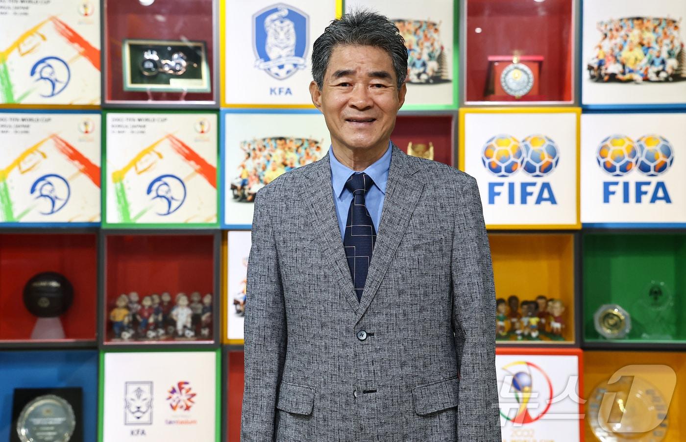 임흥세 남수단 축구 국가대표팀 총감독이 19일 서울 마포구 서울월드컵경기장에서 뉴스1과 인터뷰를 하고 있다. 2025.8.19/뉴스1 ⓒ News1 김도우 기자