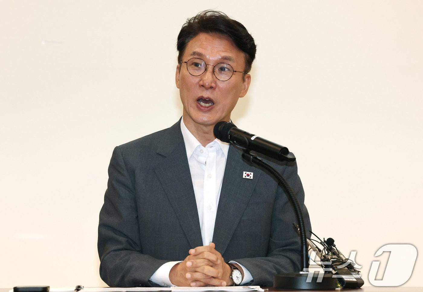 김민석 국무총리가 지난 8월 19일 오전 서울 종로구 정부서울청사에서 열린 출입기자단 간담회에서 취재진의 질문에 답하고 있다. 2025.8.19/뉴스1 ⓒ News1 임세영 기자