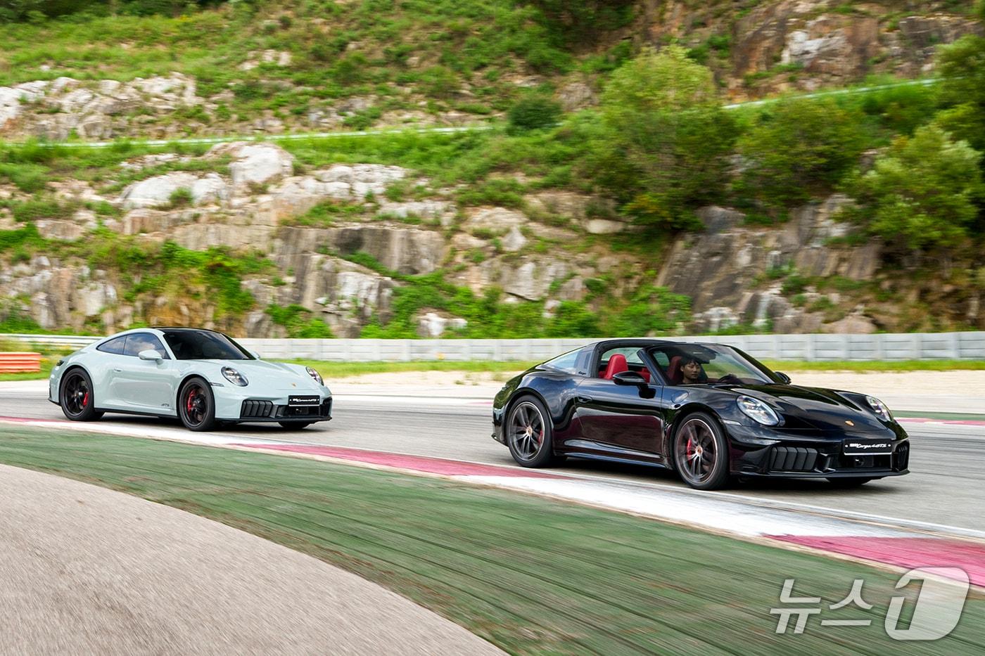 강원 인제스피디움 서킷에서 주행 중인 포르쉐 신형 911 GTS.&#40;포르쉐 제공&#41; 