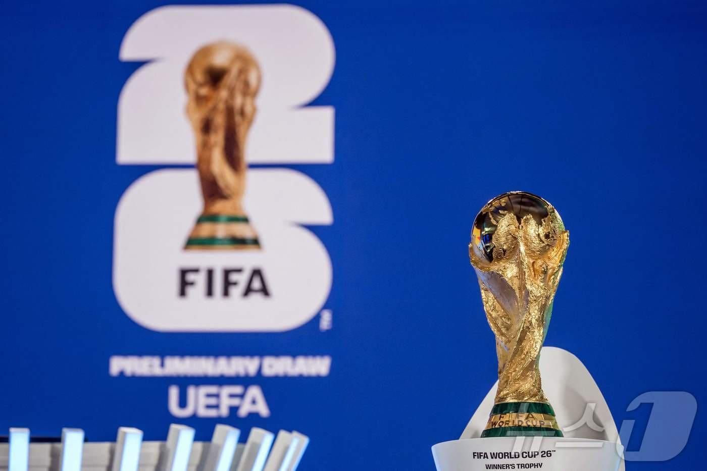 2026 북중미 월드컵 트로피ⓒ AFP=뉴스1