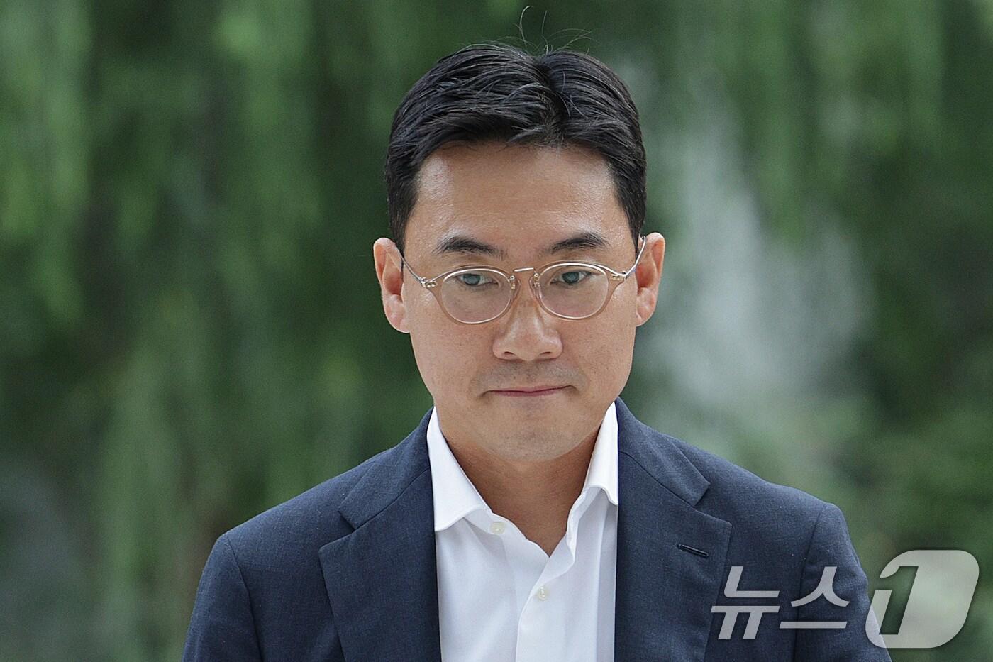 조영탁 IMS모빌리티 대표가 2일 오전 서울 종로구에 마련된 김건희 특검팀(특별검사 민중기) 사무실로 조사를 받기 위해 출석하고 있다. 2025.8.2/뉴스1 ⓒ News1 신웅수 기자