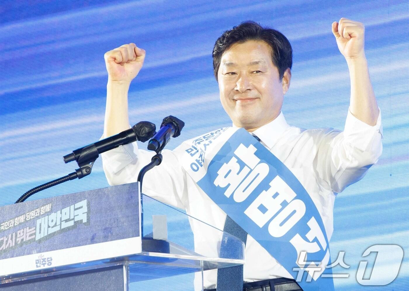 황명선 더불어민주당 최고위원 후보가 2일 오후 경기 고양시 킨텍스에서 열린 제2차 임시전국당원대회에서 정견 발표를 하고 있다. (공동취재) 2025.8.2/뉴스1 ⓒ News1 유승관 기자