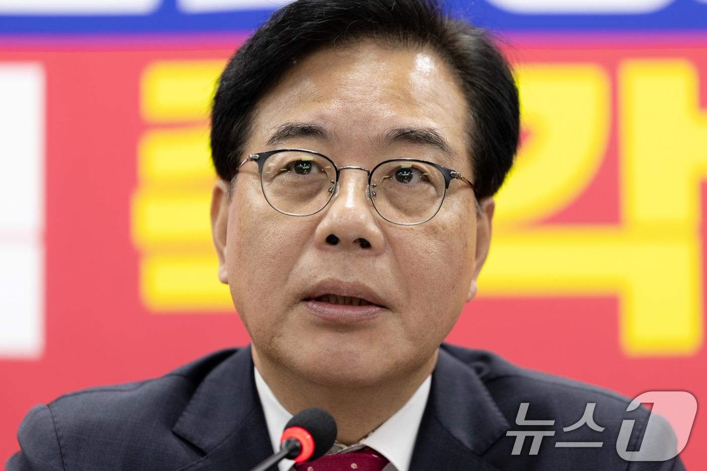 송언석 국민의힘 비상대책위원장 겸 원내대표가 20일 서울 여의도 국민의힘 중앙당사에서 현안 관련 기자간담회를 하고 있다. 2025.8.20/뉴스1 ⓒ News1 이승배 기자
