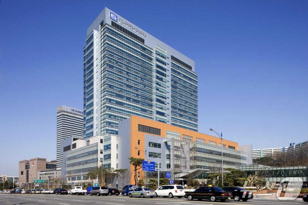 본문 이미지 - 서울성모병원 전경.(서울성모병원 제공)