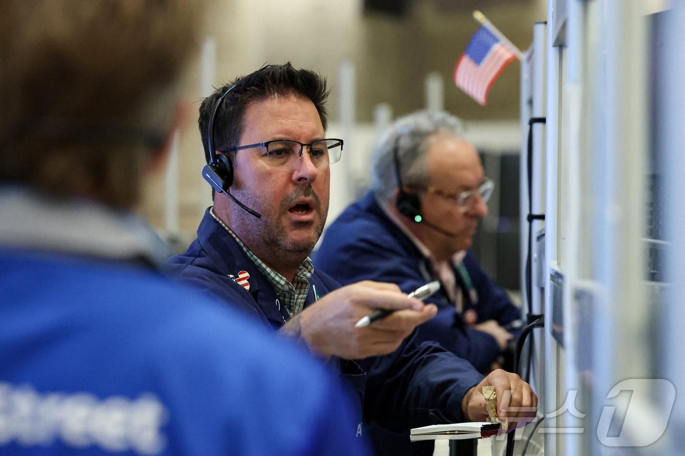 뉴욕증권거래소 트레이더들 ⓒ 로이터=뉴스1