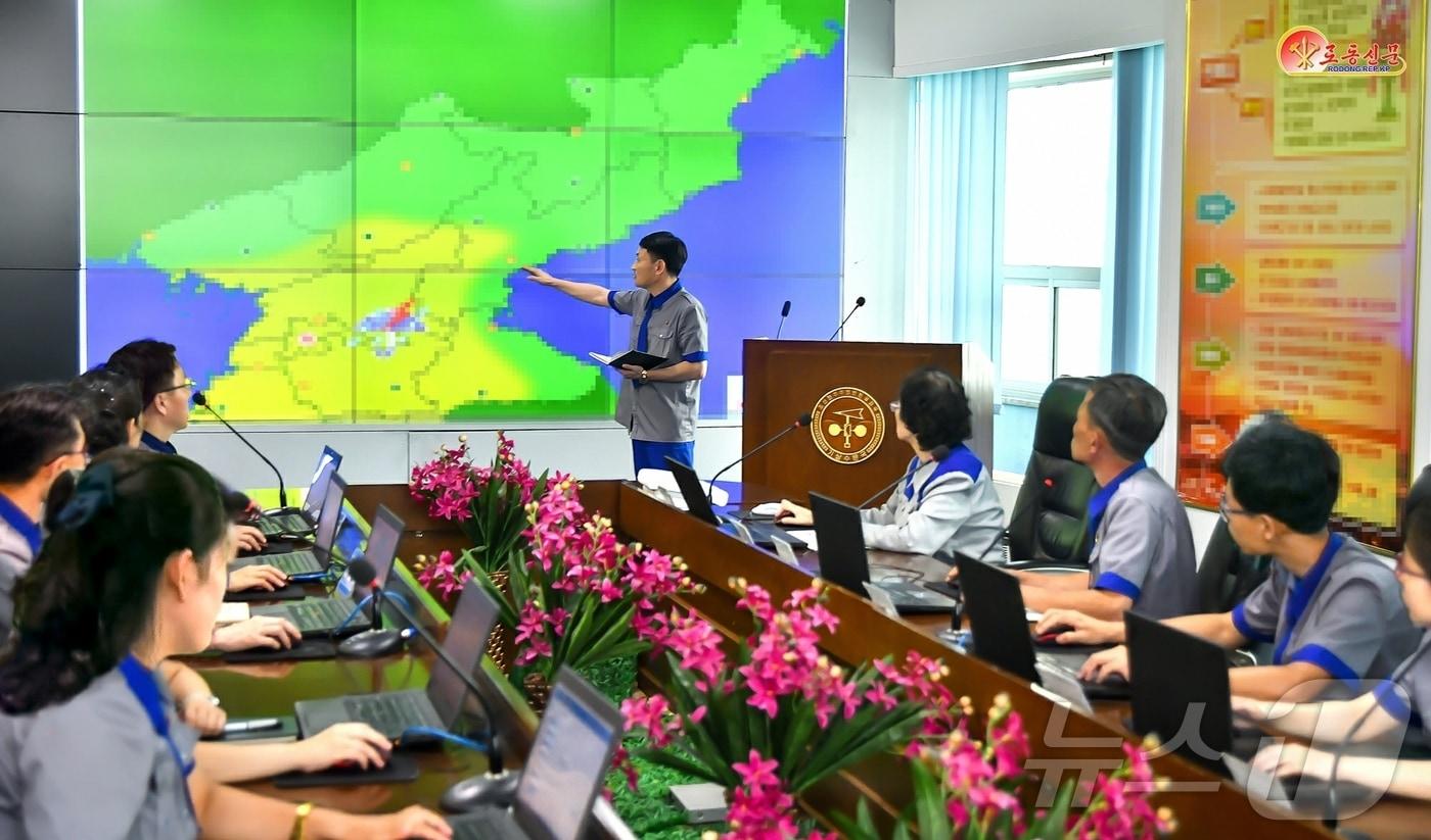 &#40;평양 노동신문=뉴스1&#41; = 북한 기상수문국.  [국내에서만 사용가능. 재배포 금지. DB 금지. For Use Only in the Republic of Korea. Redistribution Prohibited] rodongphoto@news1.kr