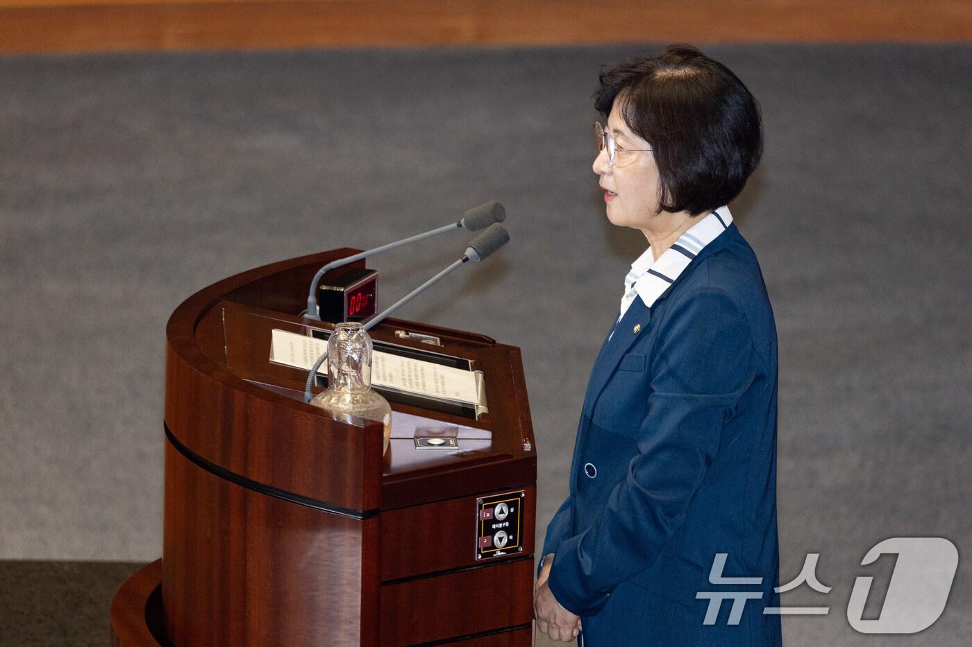 추미애 신임 국회 법제사법위원장이 21일 서울 여의도 국회에서 열린 제428회 국회&#40;임시회&#41; 제1차 본회의에서 당선인사를 하고 있다. 2025.8.21/뉴스1 ⓒ News1 유승관 기자