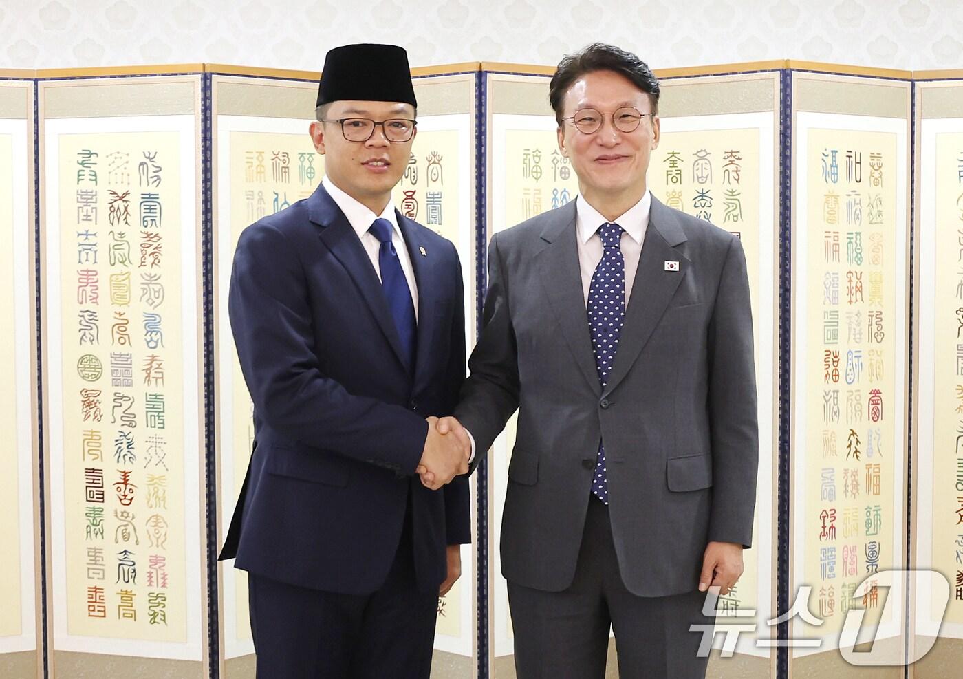 김민석 국무총리가 21일 오전 서울 종로구 정부서울청사에서 수기오노 인도네시아 외교장관을 접견하고 있다. (총리실 제공. 재판매 및 DB 금지) 2025.8.21/뉴스1 ⓒ News1 임세영 기자