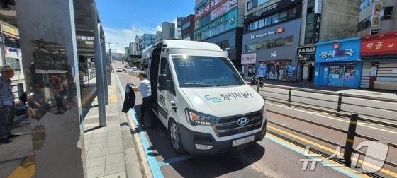 본문 이미지 -  자율주행버스(자료사진)/뉴스1