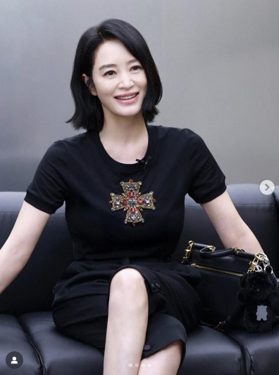 본문 이미지 - 김혜수 인스타그램