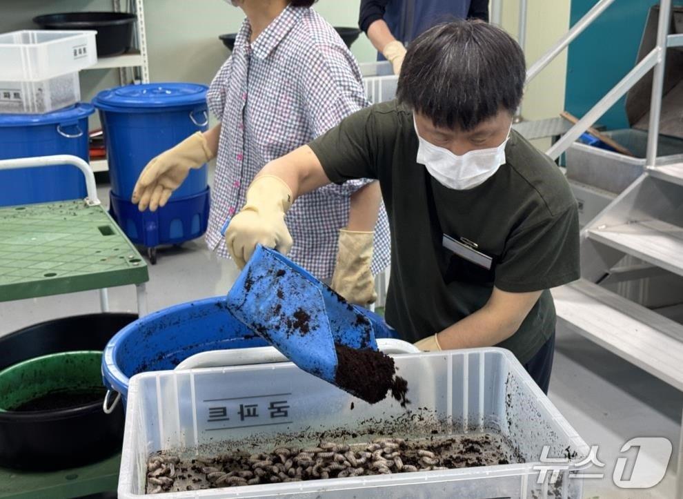 본문 이미지 - 장애인기업종합지원센터&#40;이사장 박마루&#41; &#39;태안군 가치만드소&#39;가 2025년 2차 밀착형 창업교육을 진행했다 &#40;장기종 제공&#41;