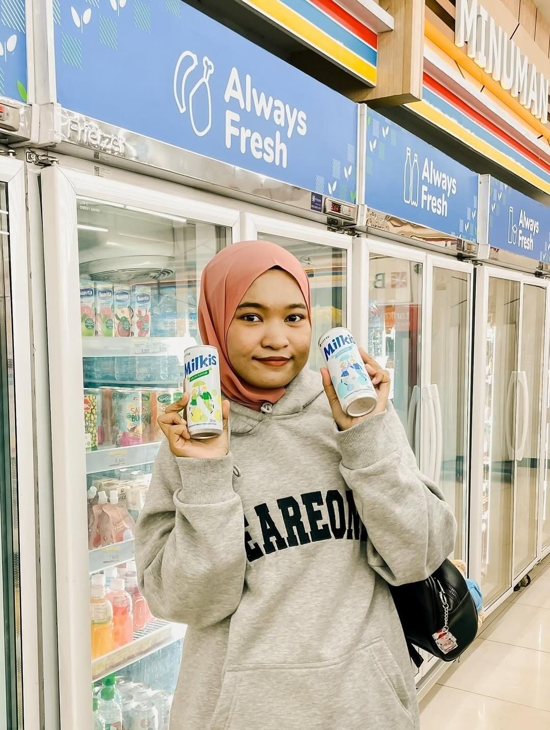 본문 이미지 - 인도네시아 편의점 인도마렛에서 판매중인 밀키스(롯데칠성음료 제공)