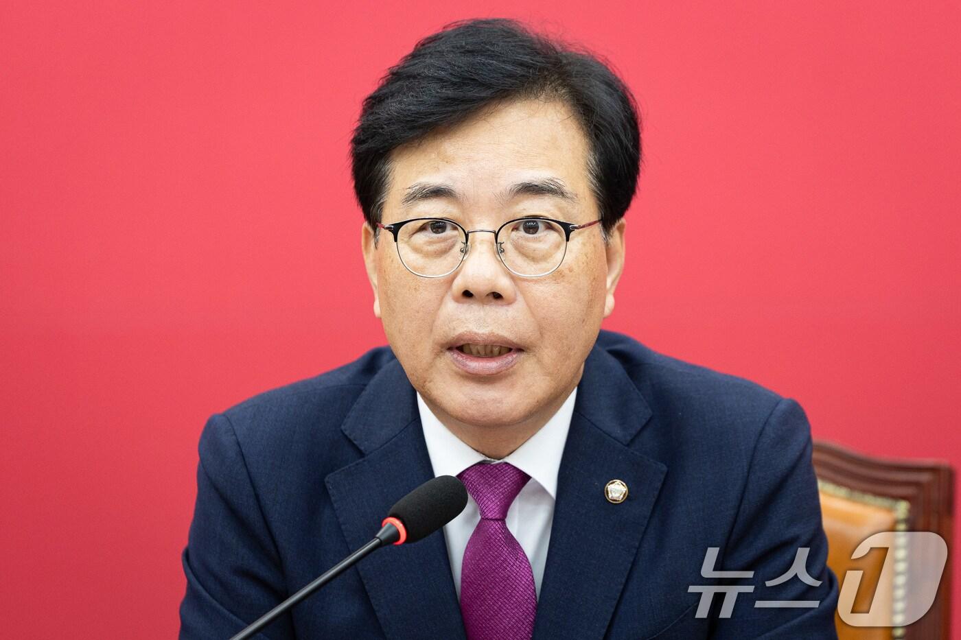 송언석 국민의힘 비상대책위원장 겸 원내대표가 24일 서울 여의도 국회에서 현안 관련 기자간담회를 하고 있다. 2025.8.24/뉴스1 ⓒ News1 유승관 기자