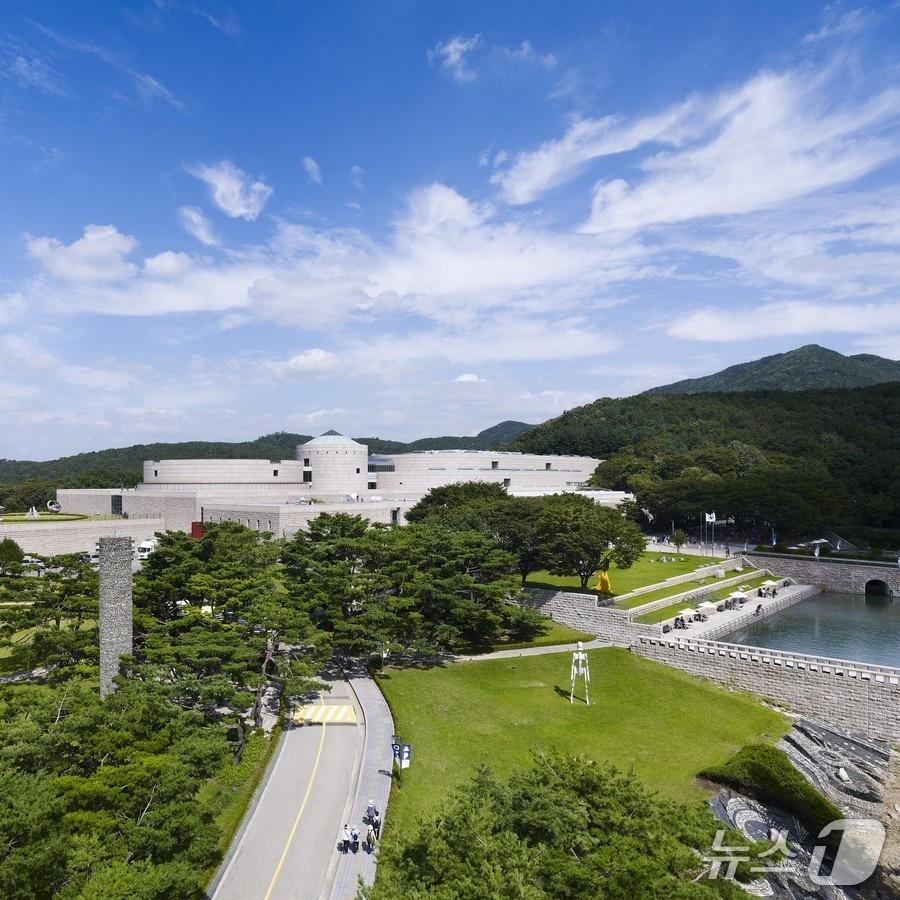 본문 이미지 - 과천 국립현대미술관 전경