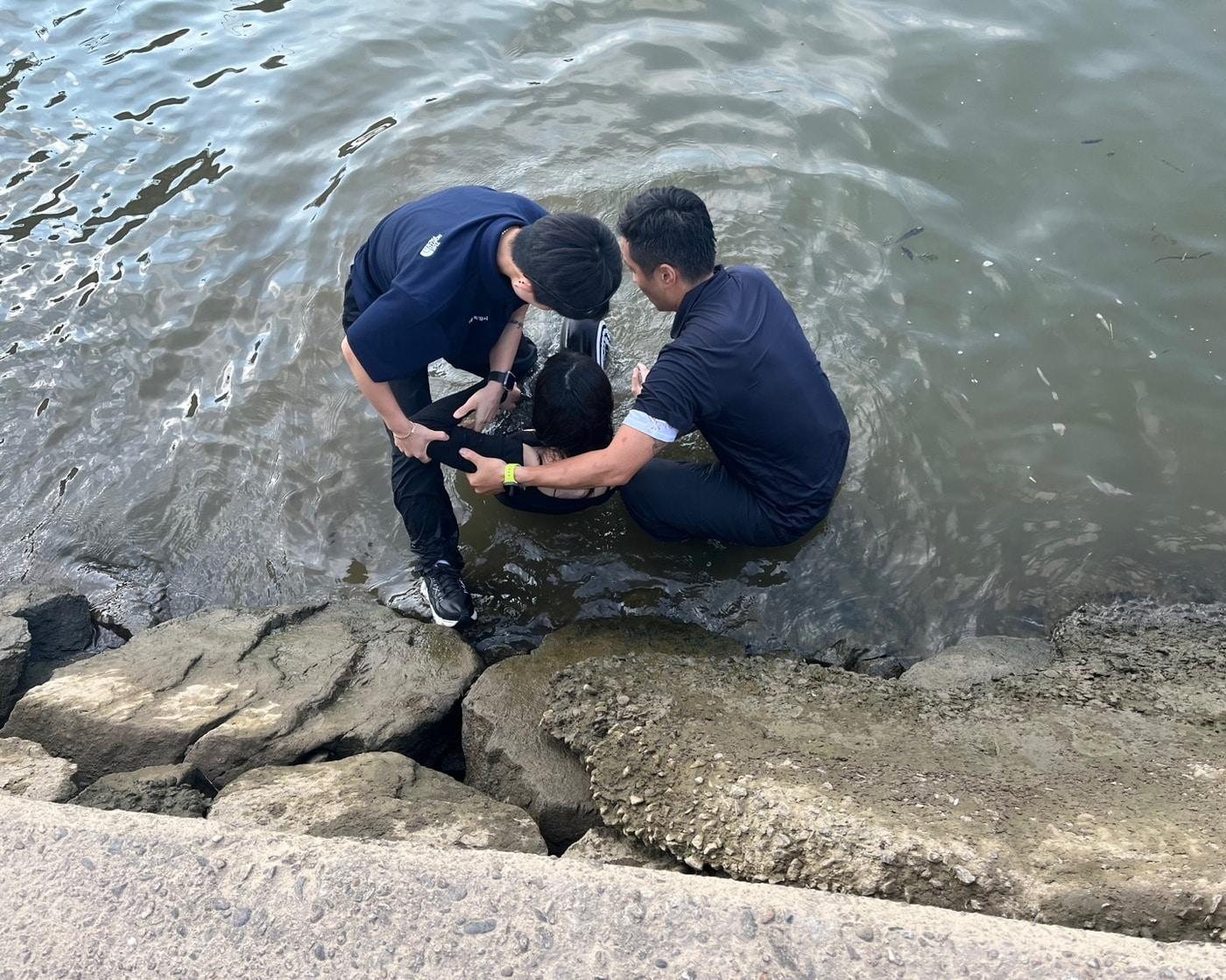 본문 이미지 - 구조활동 모습&#40;서울시 제공&#41;