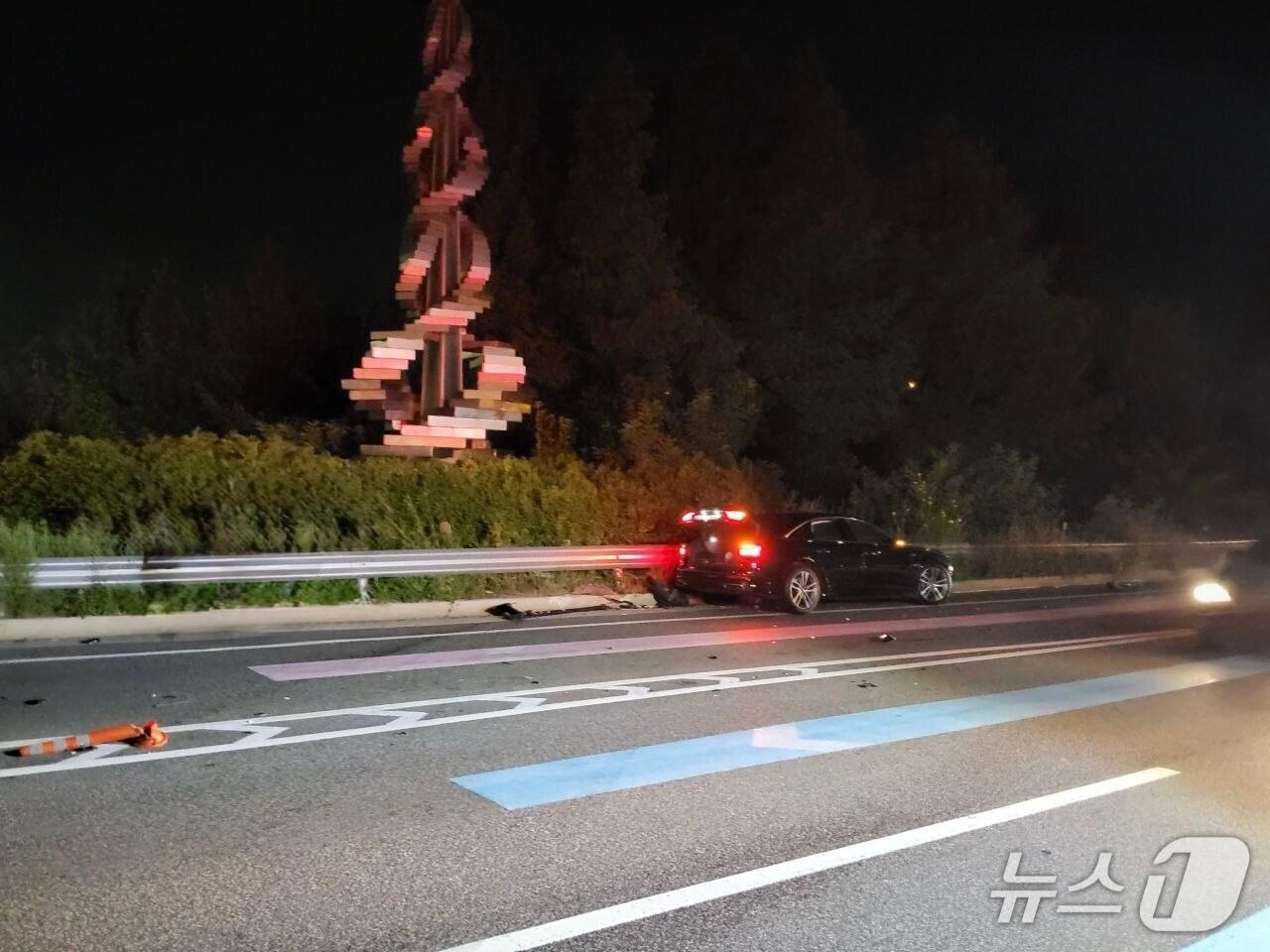 본문 이미지 - 사고 현장. &#40;경기도소방재난본부 제공. 재판매 및 DB 금지&#41; 2025 8.25/뉴스1