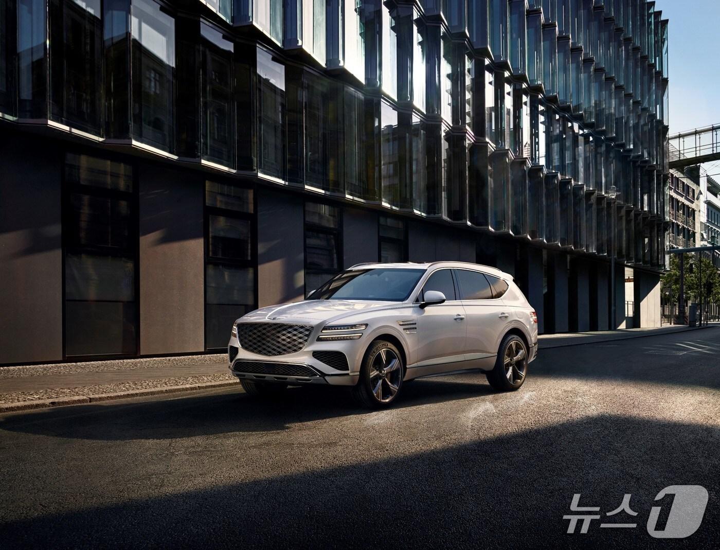 본문 이미지 -  제네시스의 GV80.(현대차그룹 제공)