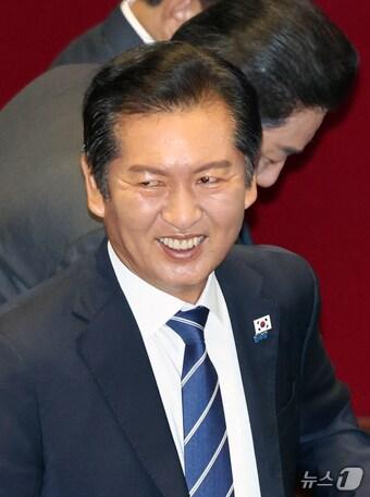 본문 이미지 - 정청래 더불어민주당 대표. 2025.8.25/뉴스1 ⓒ News1 이승배 기자