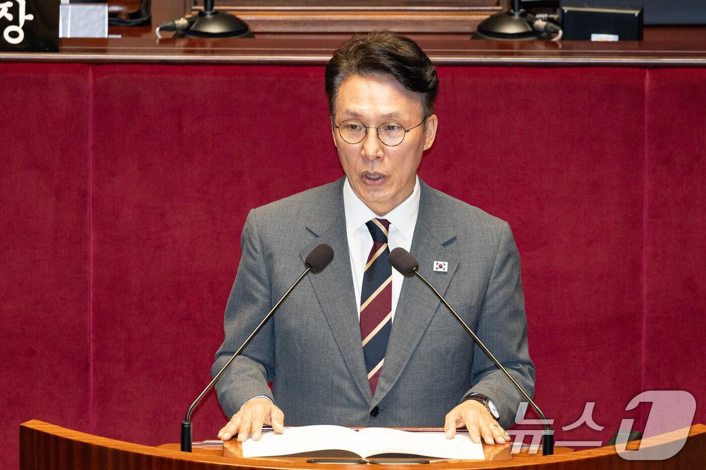 김민석 국무총리가 25일 서울 여의도 국회에서 열린 제428회 국회(임시회) 예산결산특별위원회 제1차 전체회의에 출석해 인사말을 하고 있다. 2025.8.25/뉴스1 ⓒ News1 유승관 기자
