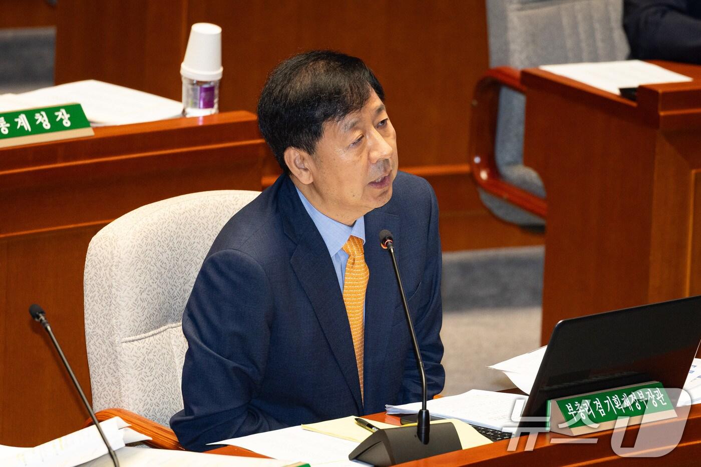 구윤철 부총리 겸 기획재정부 장관이 25일 서울 여의도 국회에서 열린 제428회 국회(임시회) 예산결산특별위원회 제1차 전체회의에 출석해 의원 질의에 답하고 있다. 2025.8.25/뉴스1 ⓒ News1 유승관 기자