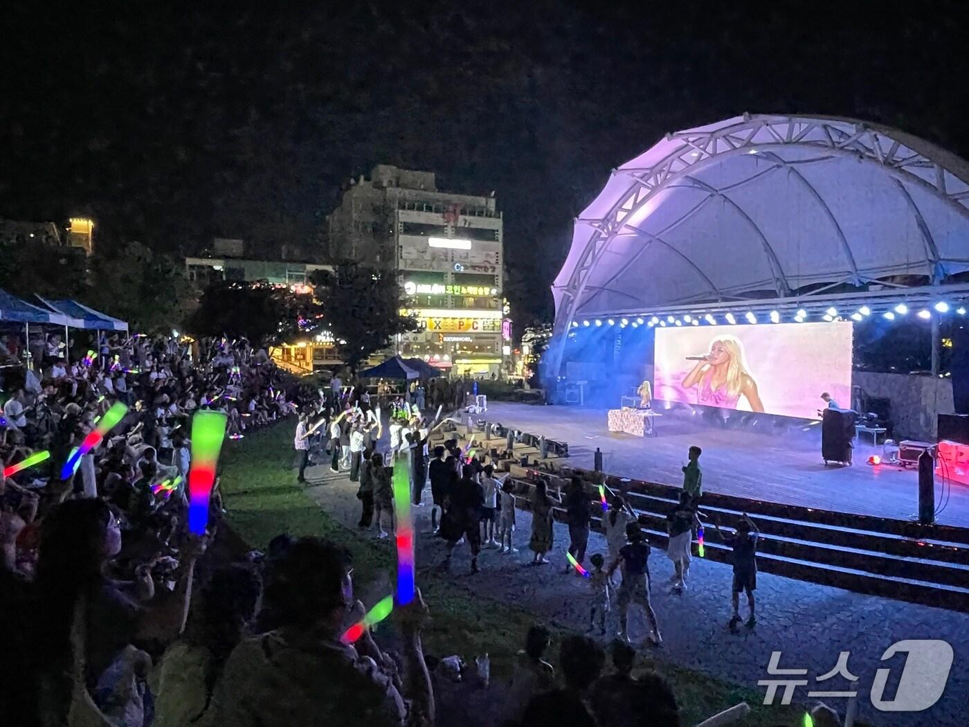 본문 이미지 - 강원 원주청년축제 &#39;원터치 페스티벌&#39;이 지난 22일과 23일 원주시 단계동 장미공원에서 열렸다. &#40;원주시 제공. 재판매 및 DB금지&#41; 2025.8.25/뉴스1
