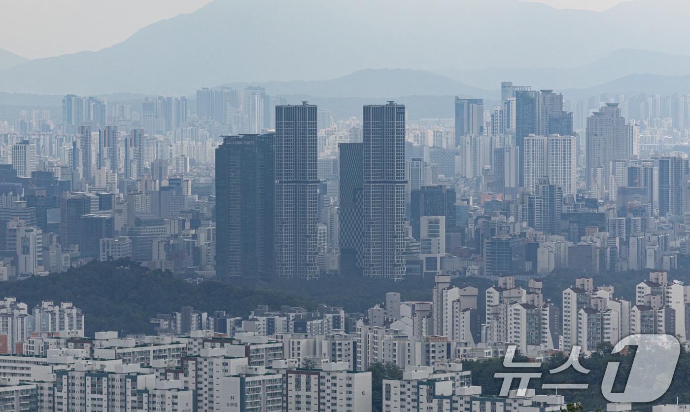 서울 아파트 단지 모습. 2025.8.25/뉴스1 ⓒ News1 이재명 기자