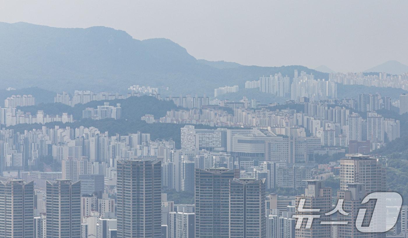 사진은 25일 서울 아파트 단지 모습. 2025.8.25/뉴스1 ⓒ News1 이재명 기자