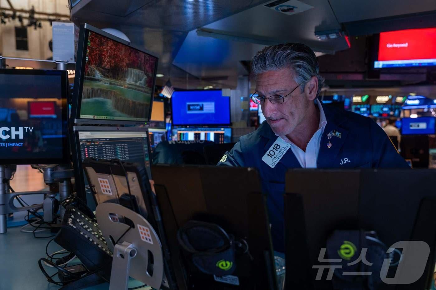 뉴욕증권거래소 트레이더 ⓒ AFP=뉴스1