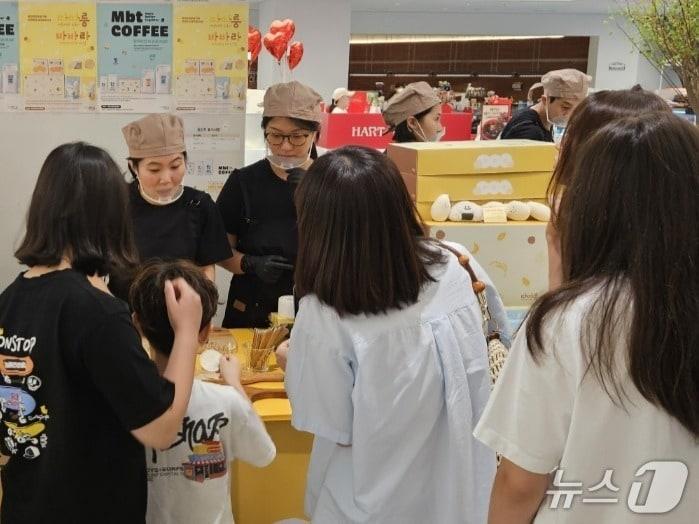 본문 이미지 - 아산 가치만드소 팝업 현장 &#40;장기종 제공&#41;