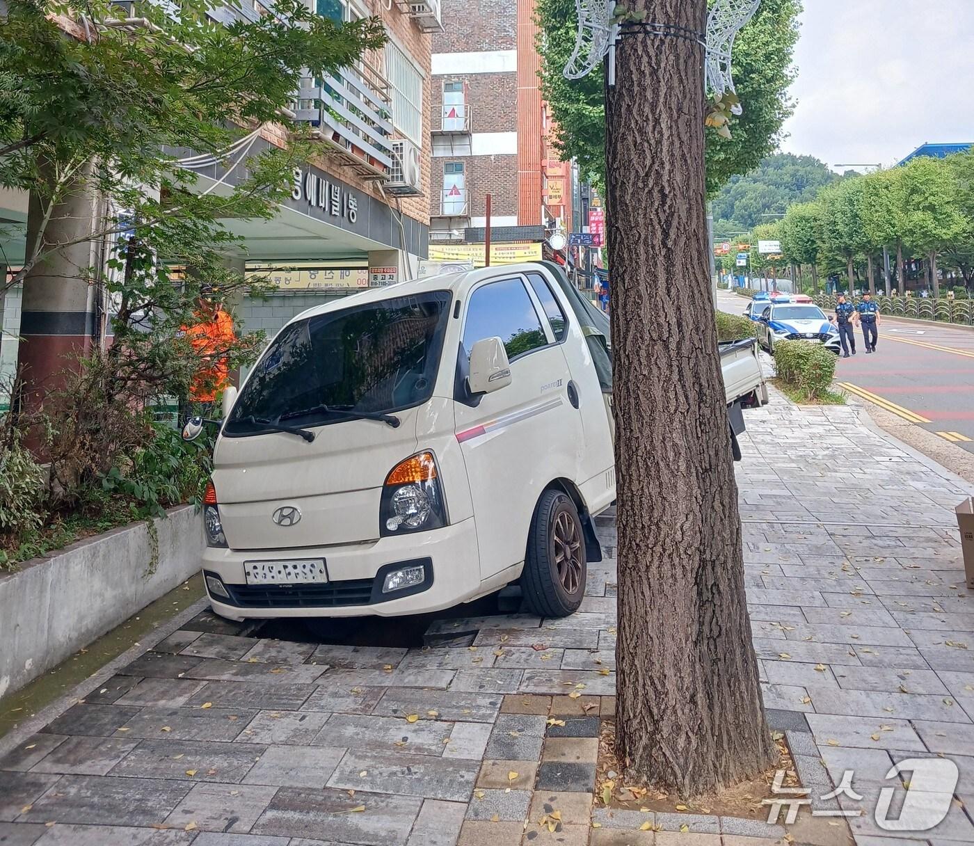 본문 이미지 - 사고현장(인천소방본부 제공.재판매 및 DB금지)